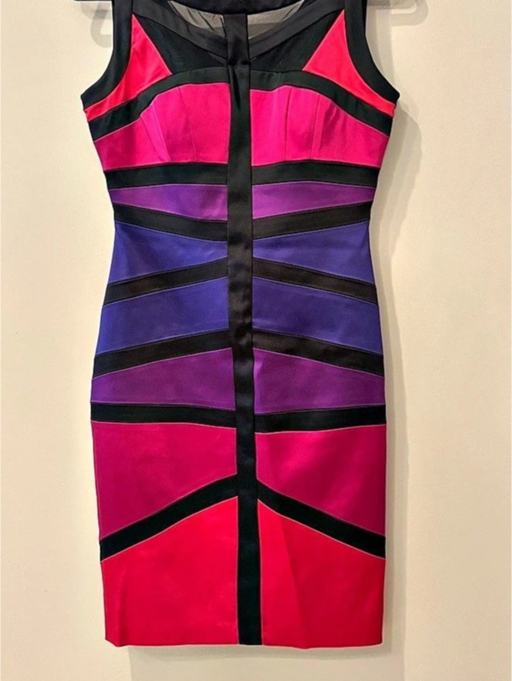 JAX Geometric Mini Dress in Pink & Purple Size 6 Like New